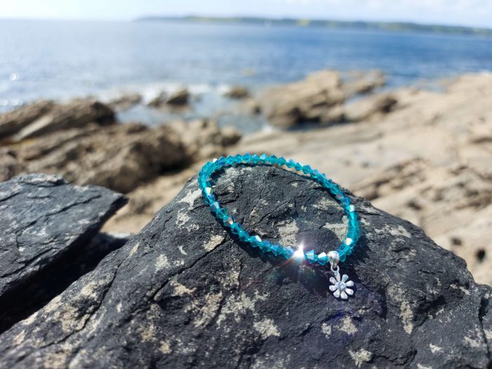 Swarovski blue crystal silver daisy charm bracelet 2