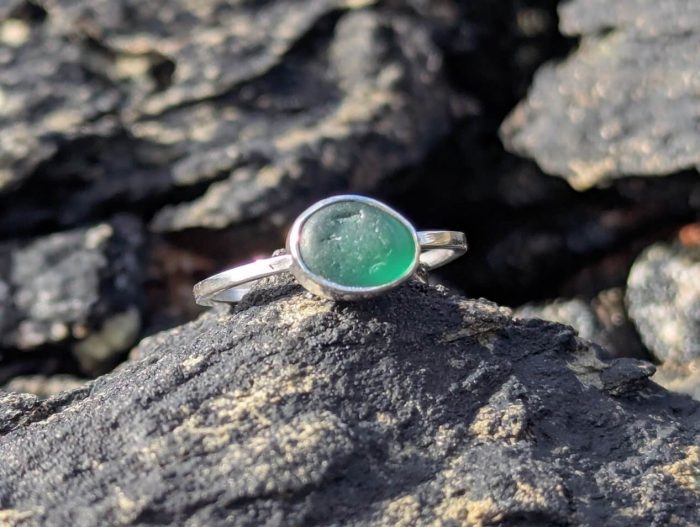 Sea Glass Green Ring 925 Sterling Silver • Size P - Image 3