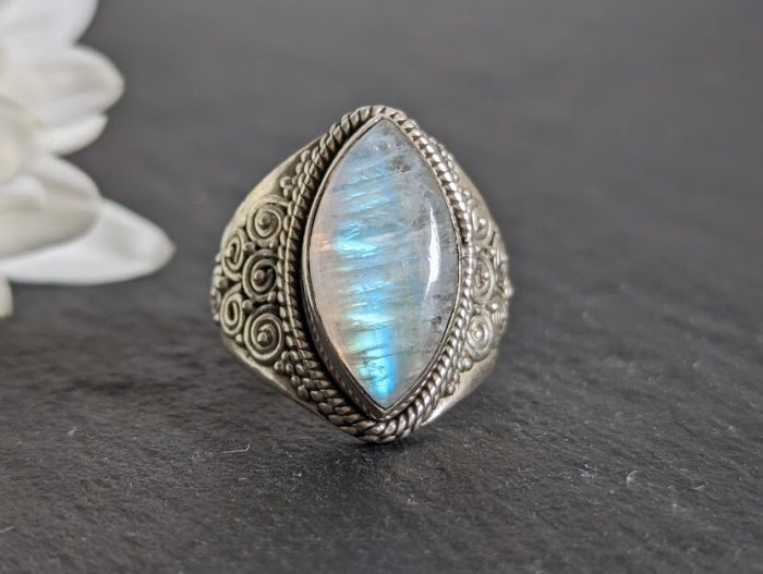 Vintage Moonstone Ring 2