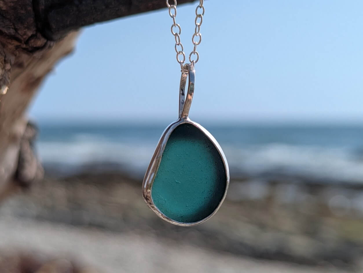 Sea Glass Pendant Teal 2