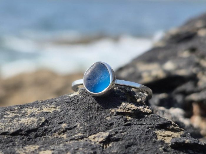 Cornish Sea Glass Ring Blue 925 Sterling Silver • Size P - Image 2