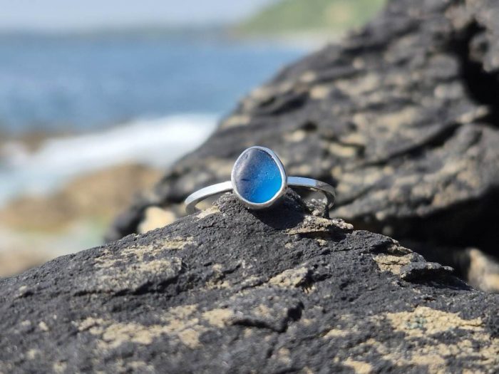 Cornish Sea Glass Ring Blue 925 Sterling Silver • Size P - Image 3