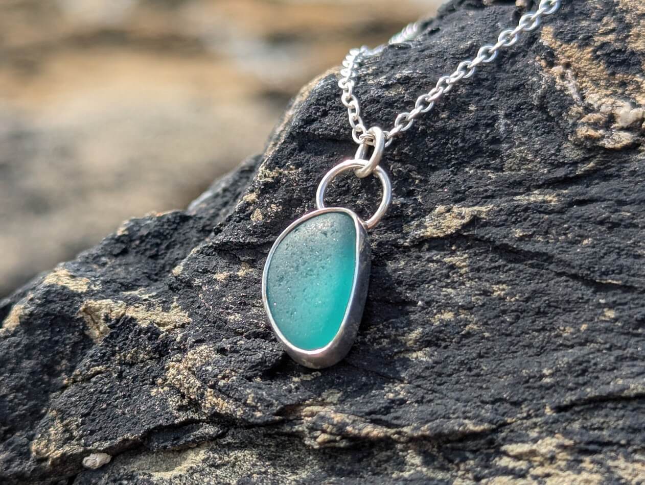 Teal sea glass necklace cornwall 1