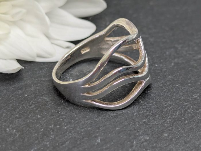 Sterling Silver Wave Ring • Size R - Image 5