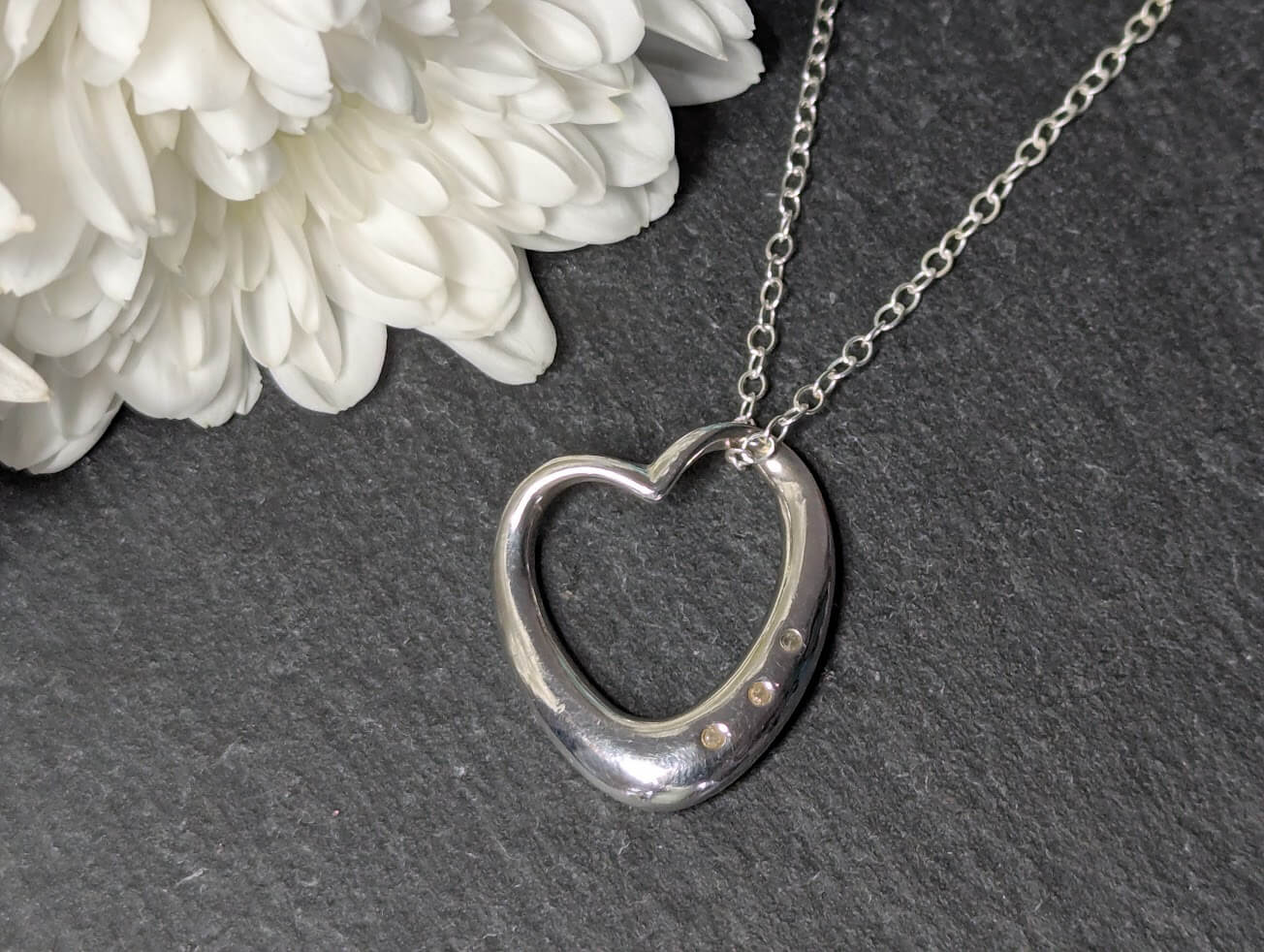 Hot Diamonds Heart Necklace 1