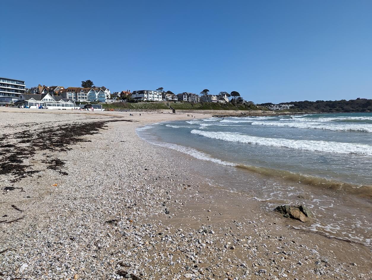 Gyllyngvase beach and cafe falmouth